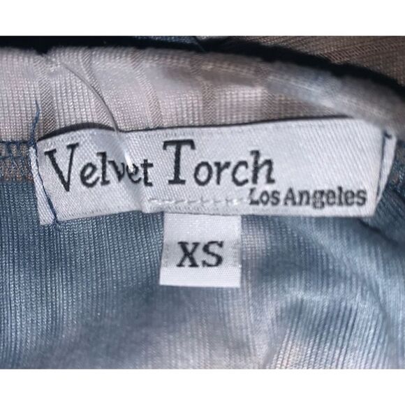 Velvet Torch Peplum Tunic Top - Picture 7 of 9